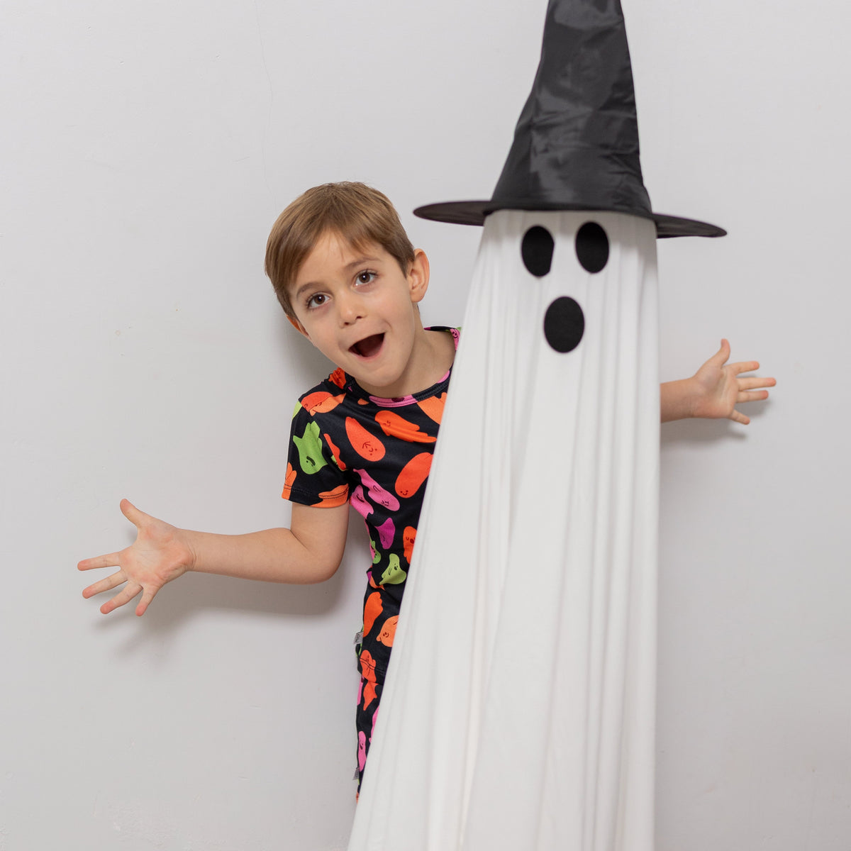 Spookey Ghost Short